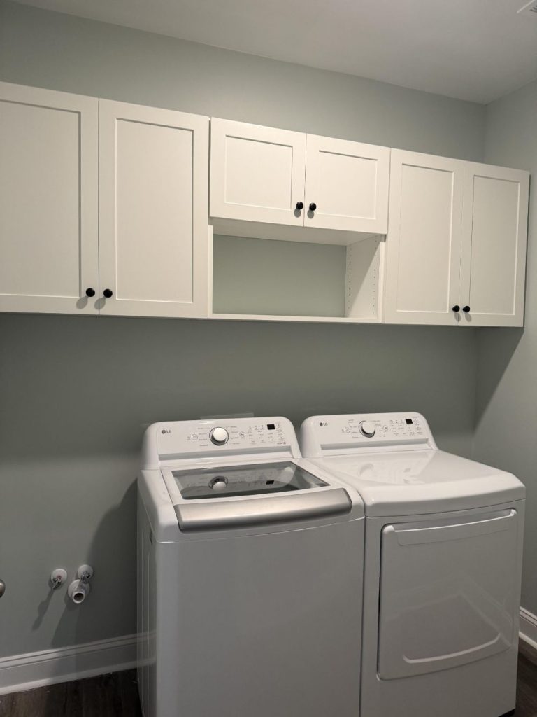 Shaker Cabinets with Shelving min